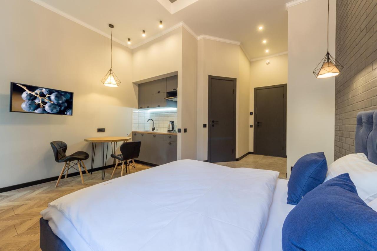 Dayflat Apartments Maidan Area Киев Экстерьер фото