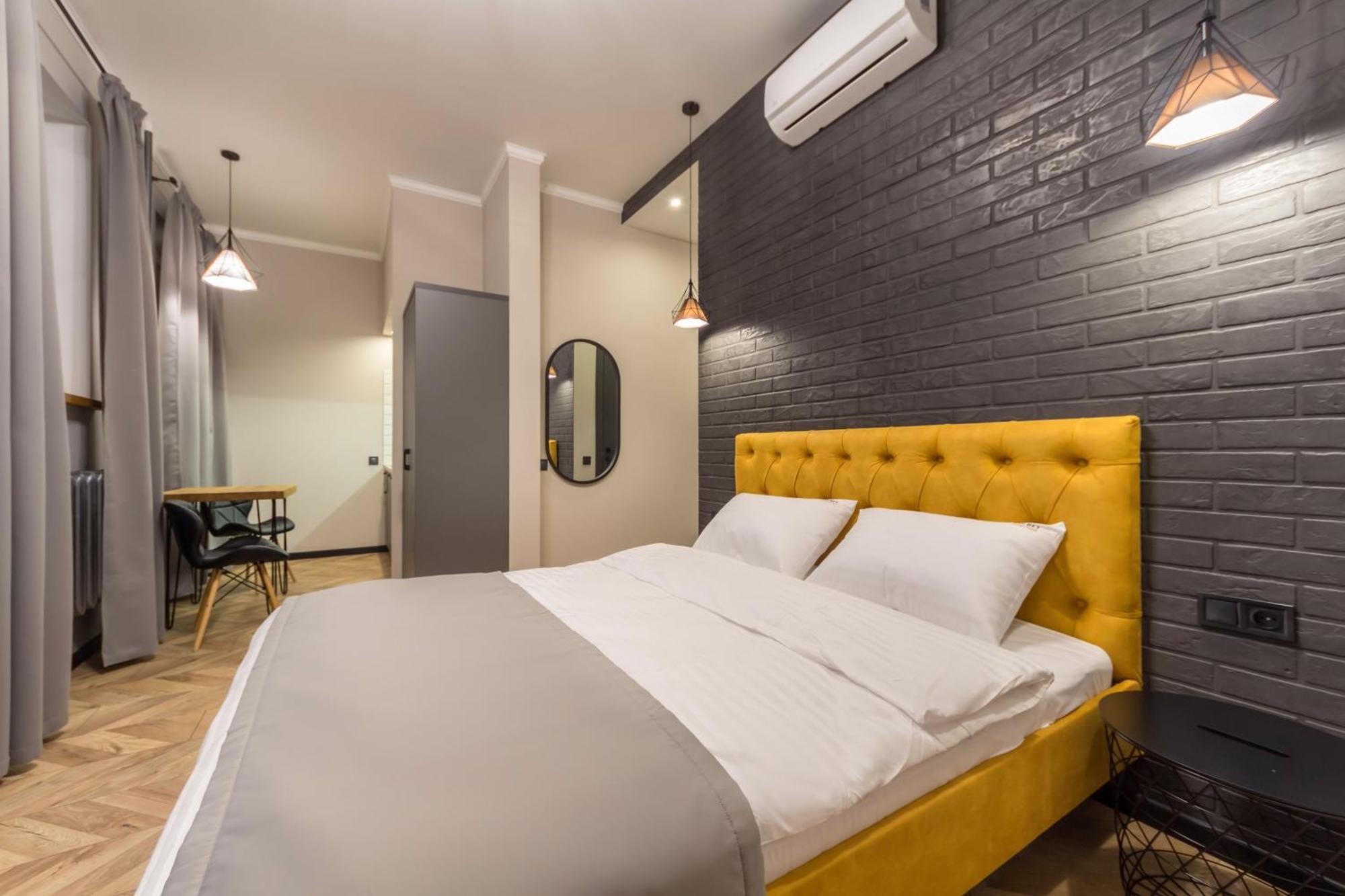 Dayflat Apartments Maidan Area Киев Экстерьер фото