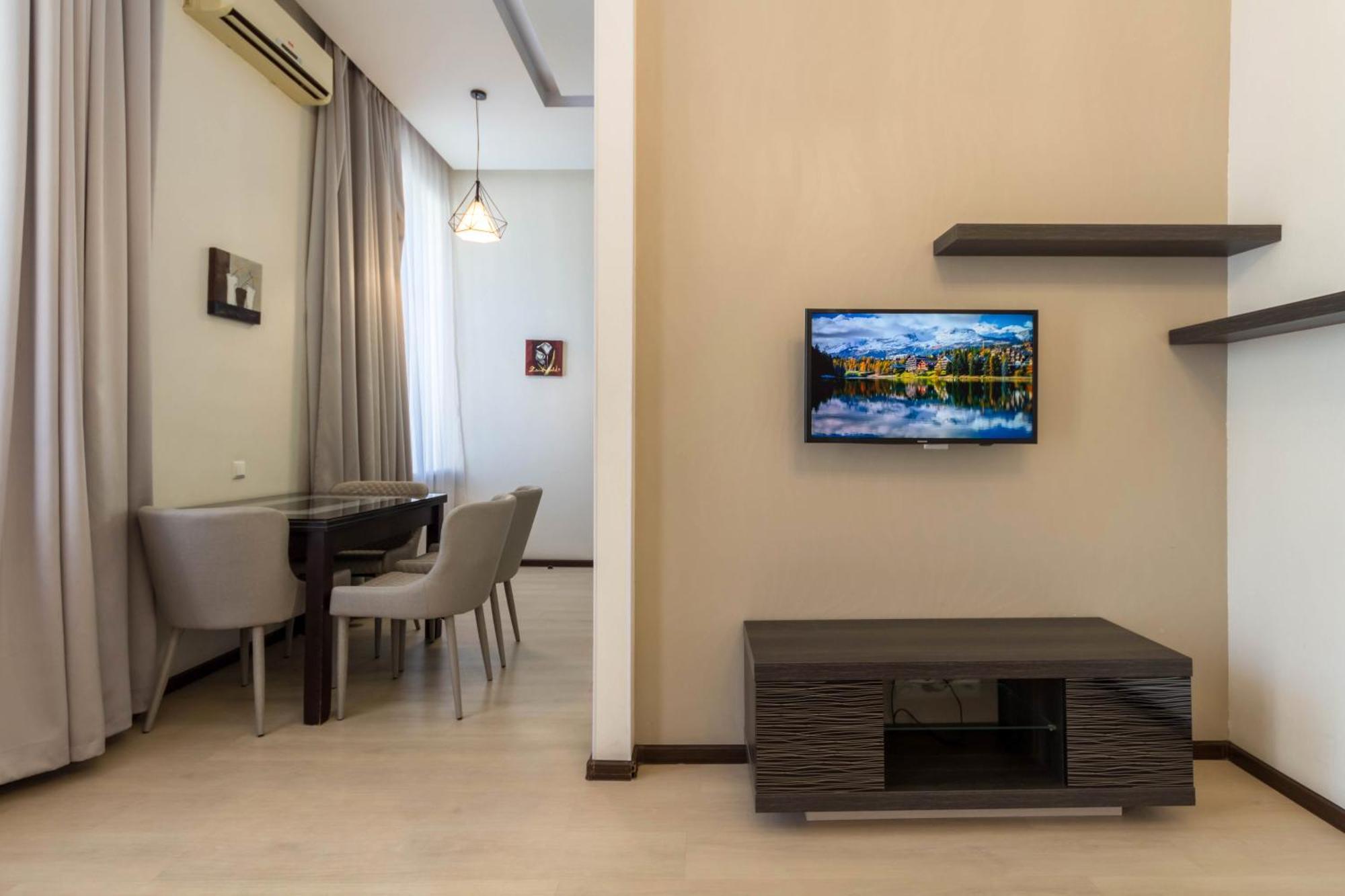 Dayflat Apartments Maidan Area Киев Экстерьер фото
